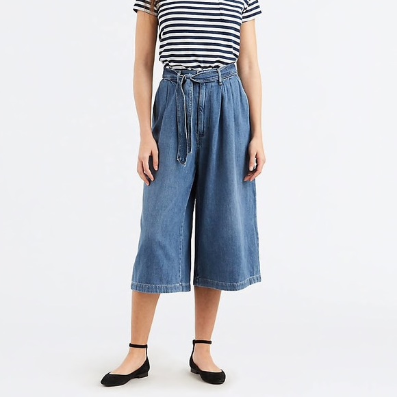 Levi's Denim - nwt LEVI’S gauchos